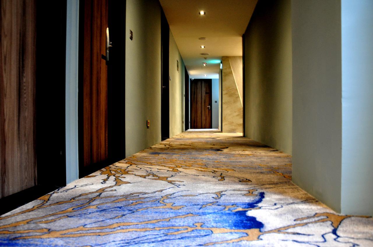 Hotel Kun Tour Taichung Exterior foto