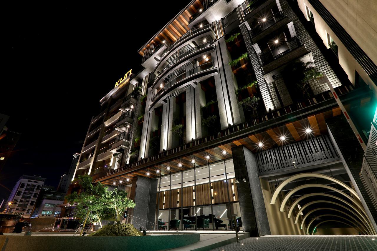 Hotel Kun Tour Taichung Exterior foto